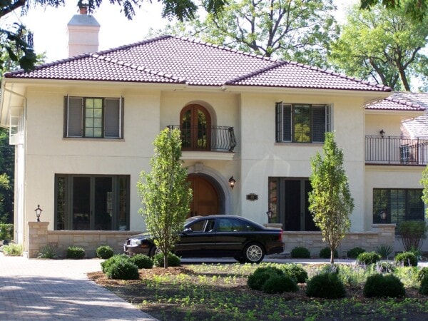 Beautiful Vande Hey roof expertly installed by Tilden Roofing professionals.