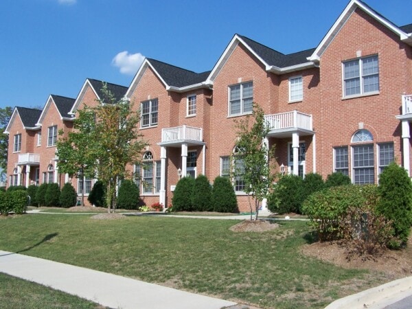 Durable architectural shingles roofing system by Tilden Roofing.