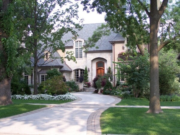 Beautiful Grand Manor roof project installed by Tilden Roofing professionals